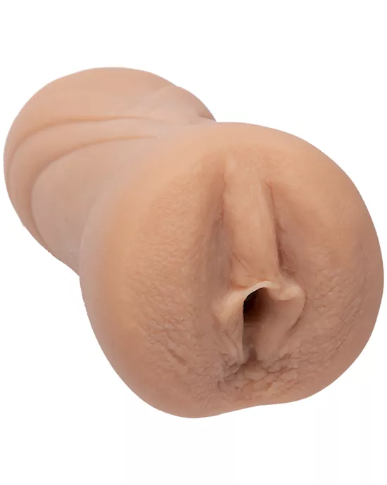 ARIANAMARIEULTRASKYNPOCKETPUSSY