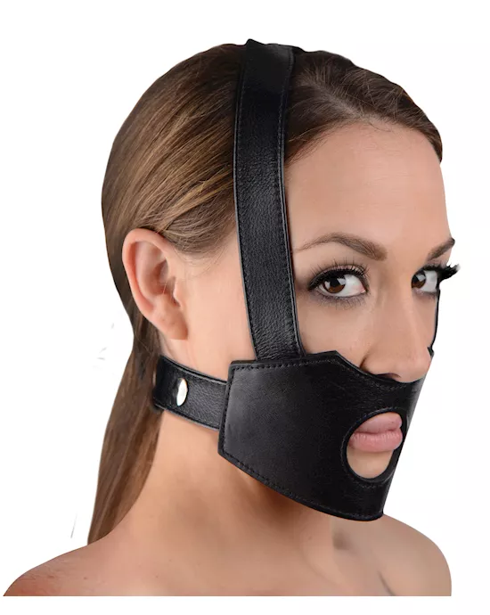 FaceFukIIDildoFaceHarness