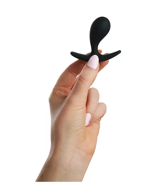 Share Satisfaction Small Curved Plug