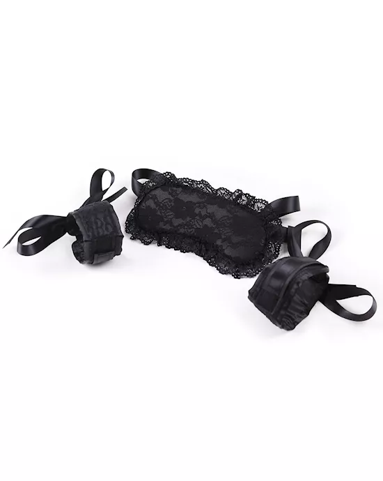 Seductive Lace Lovers Kit