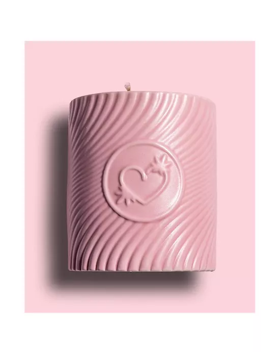 High On Love Massage Candle - Champagne And Strawberries
