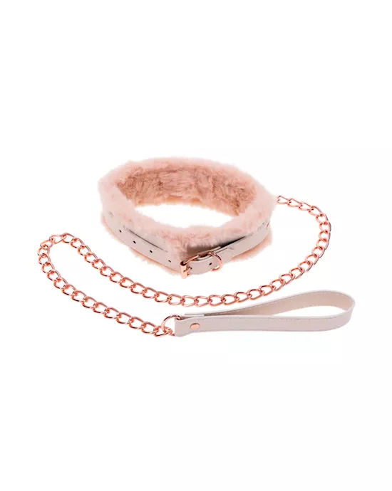Peaches N Creame Fur Collar And Leash