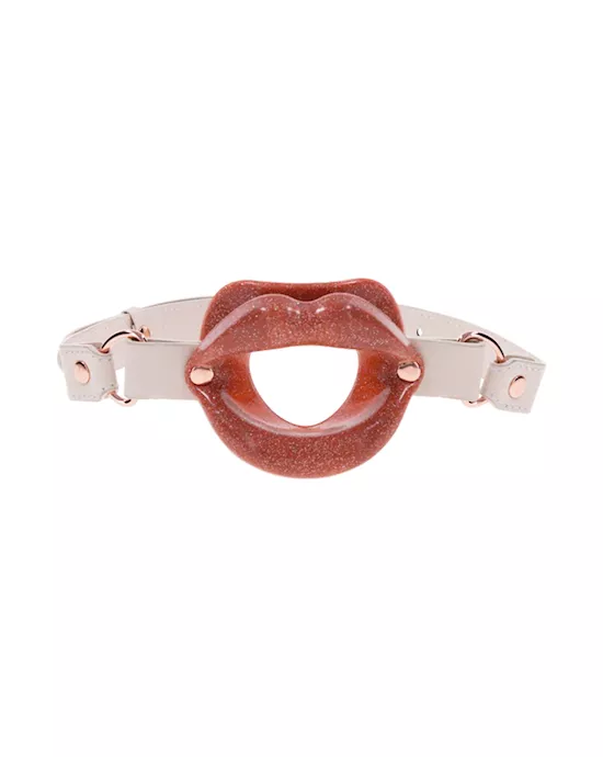 PeachesnCreaMeSiliconeLips